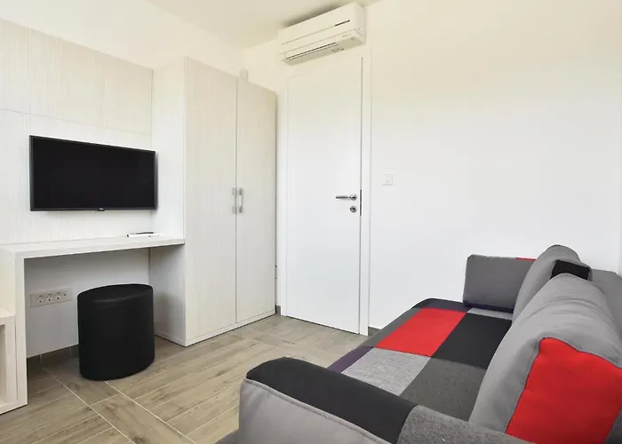 بيت للعطل Front In With Sauna *