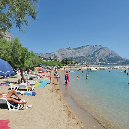 Semesterbostad Front In With Sauna